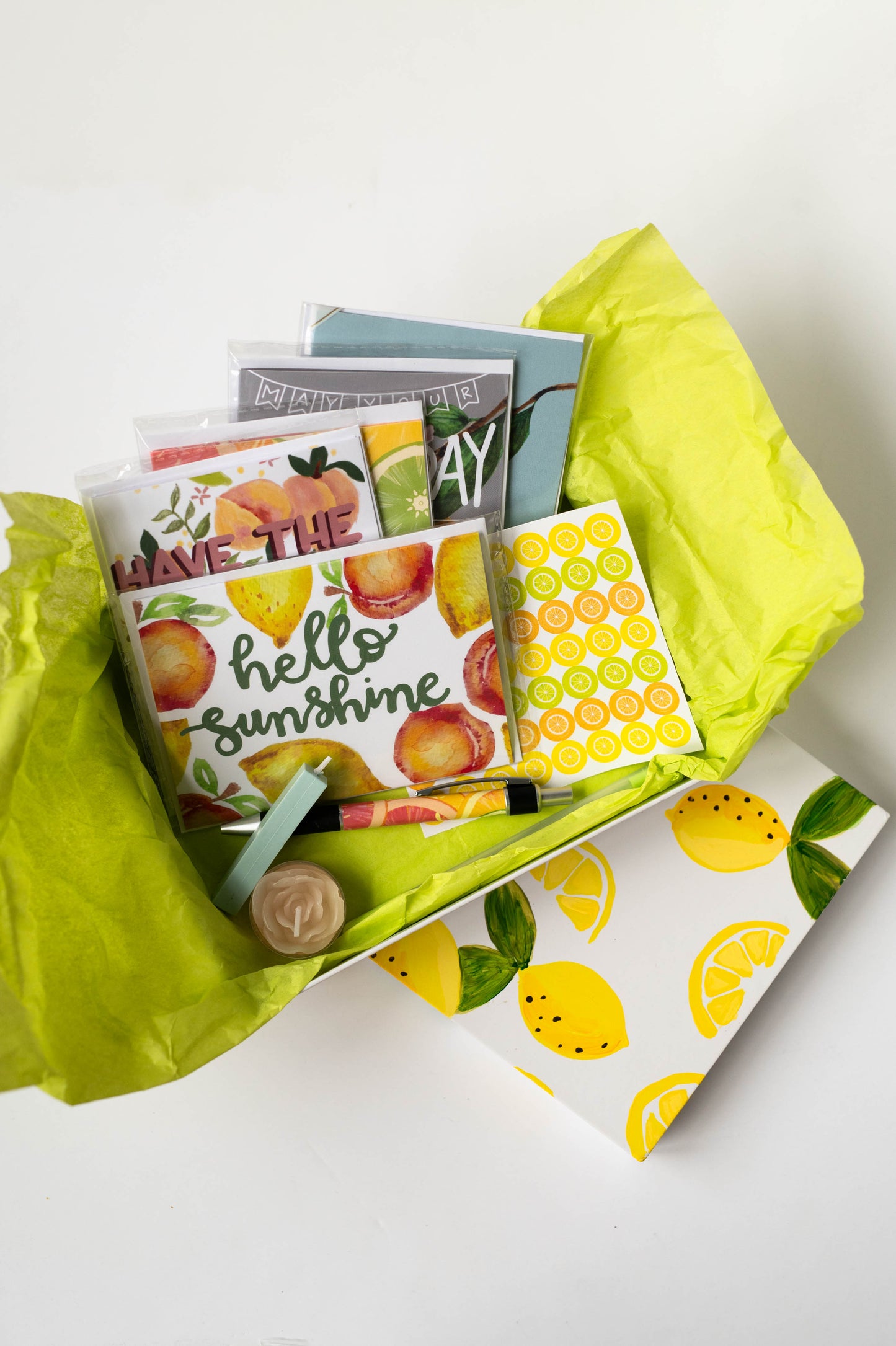 1 Year Subscription of Sonshine Club: A Seasonal Stationery Bundle Box!